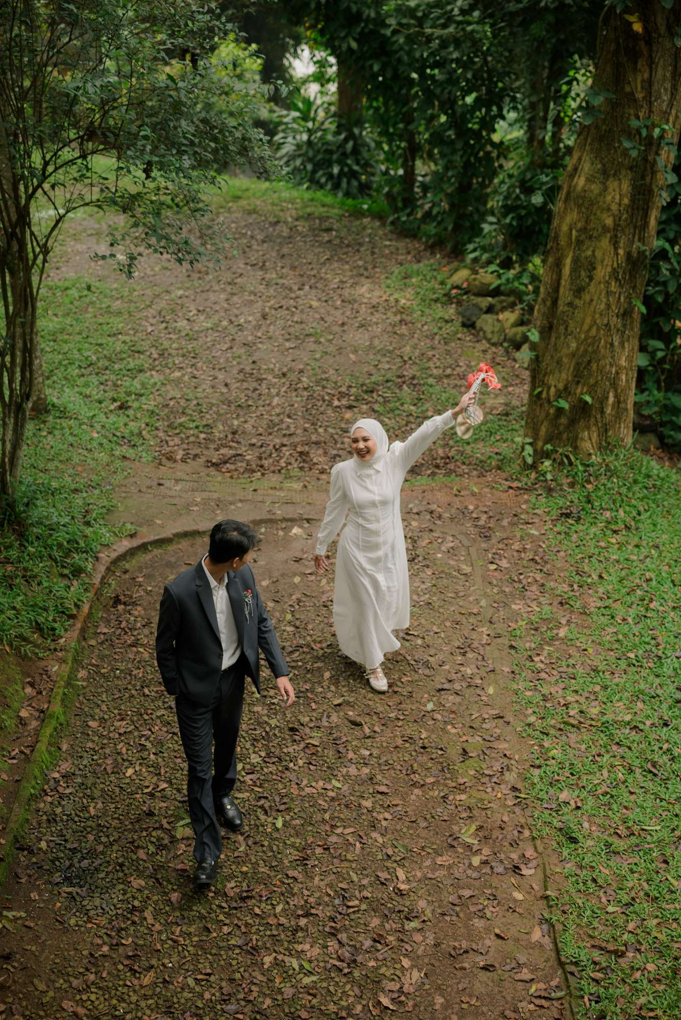 Gita & Minggus110125 (2)