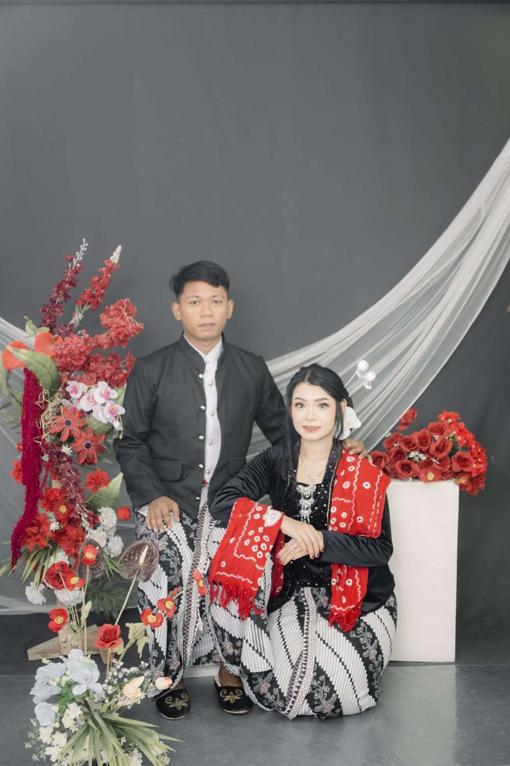 Sri & Yuda081025 (1)