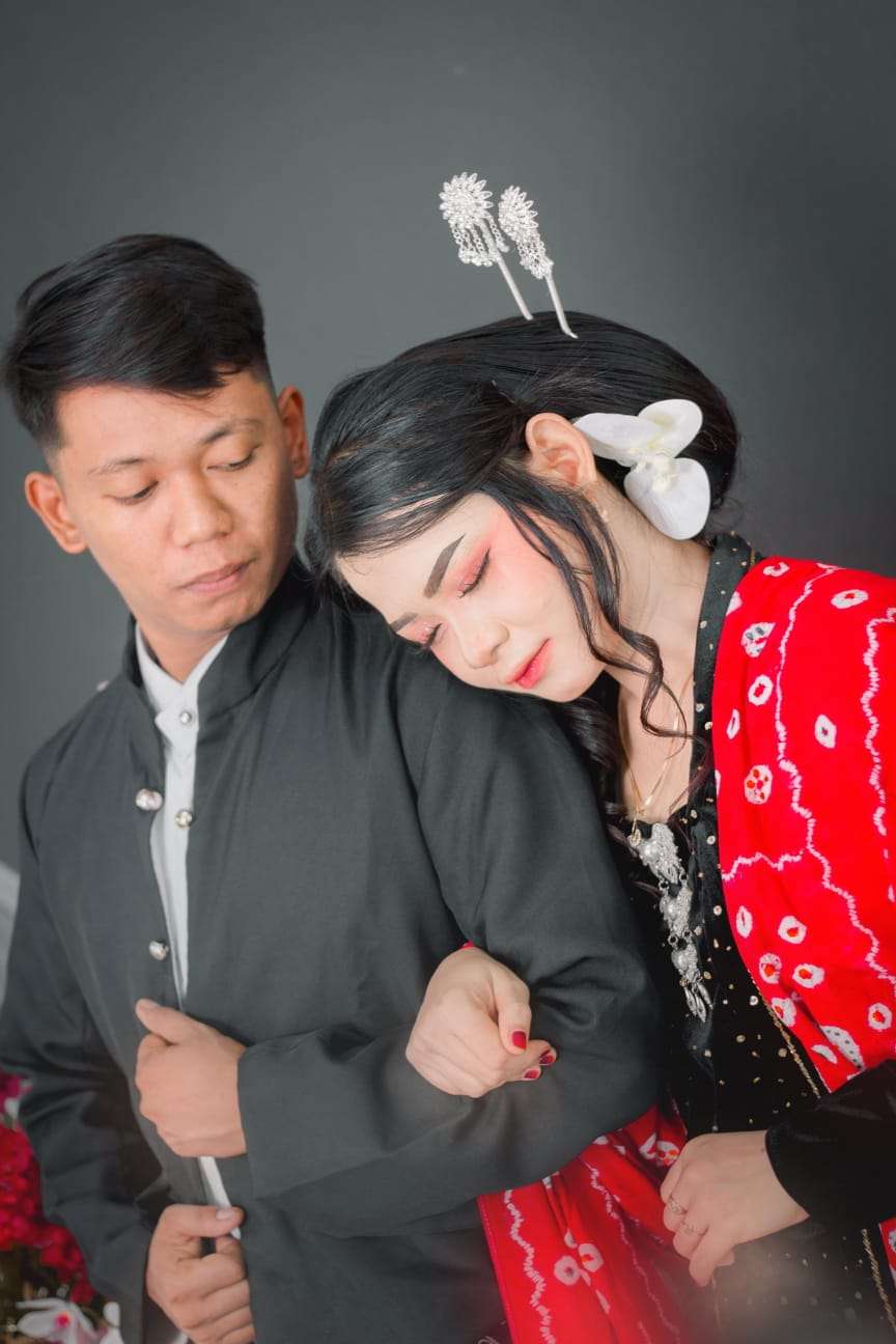 Sri & Yuda081025 (11)