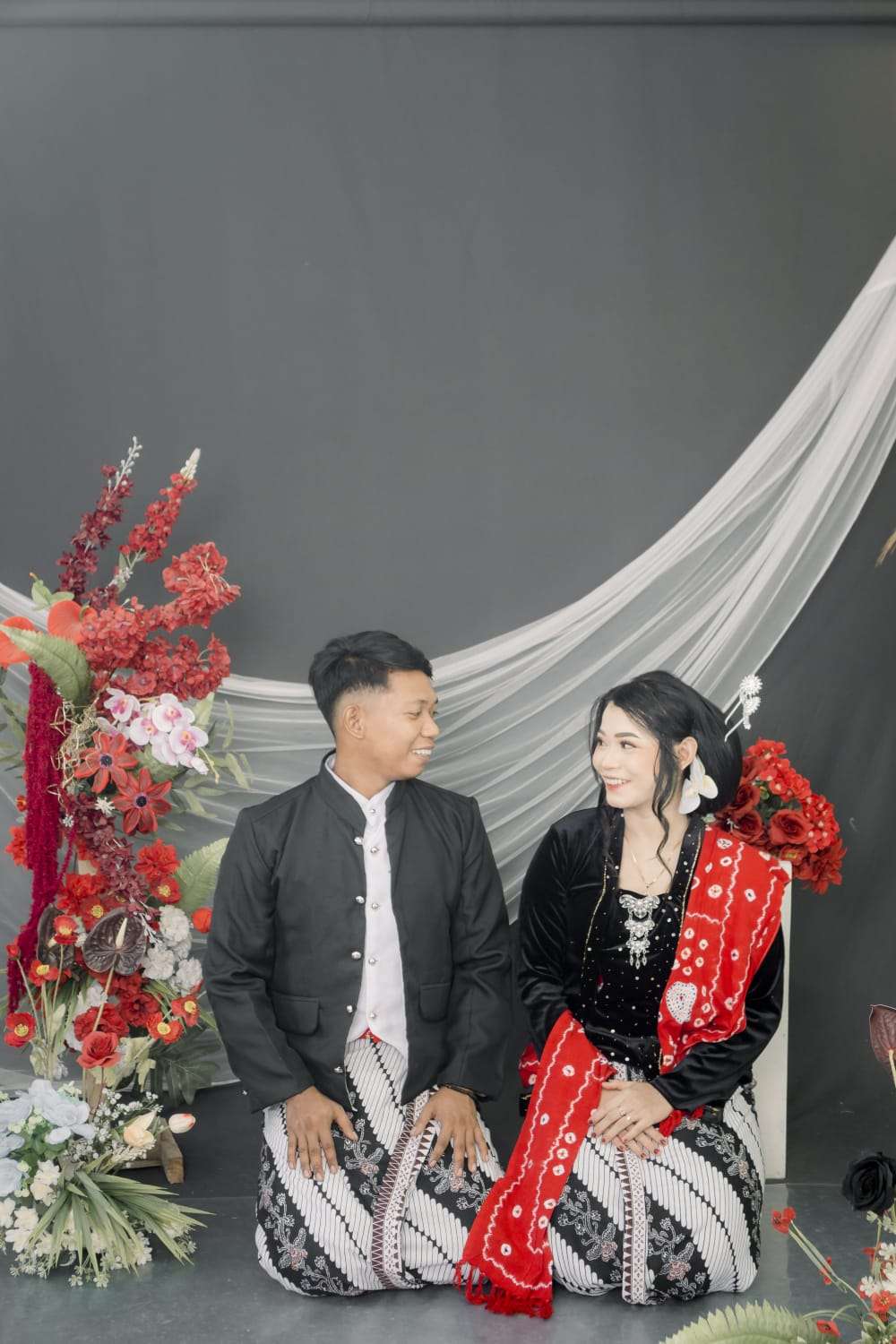 Sri & Yuda081025 (12)