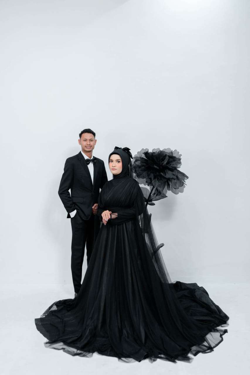 Vina & Febi131225 (12)