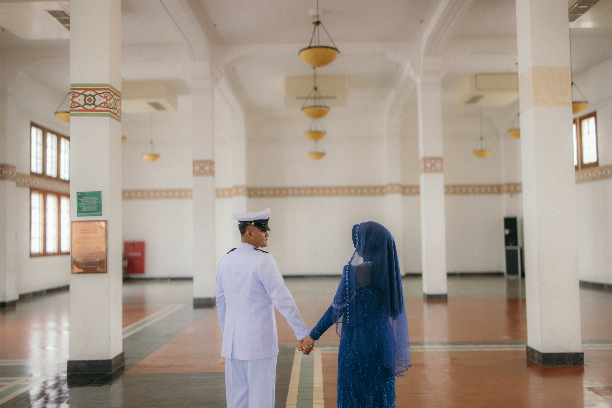 Handy & Lusiana170126