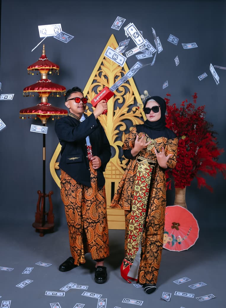 Ningsih & Rizqi291225