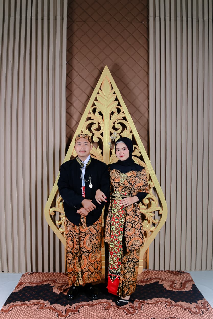 Ningsih & Rizqi291225