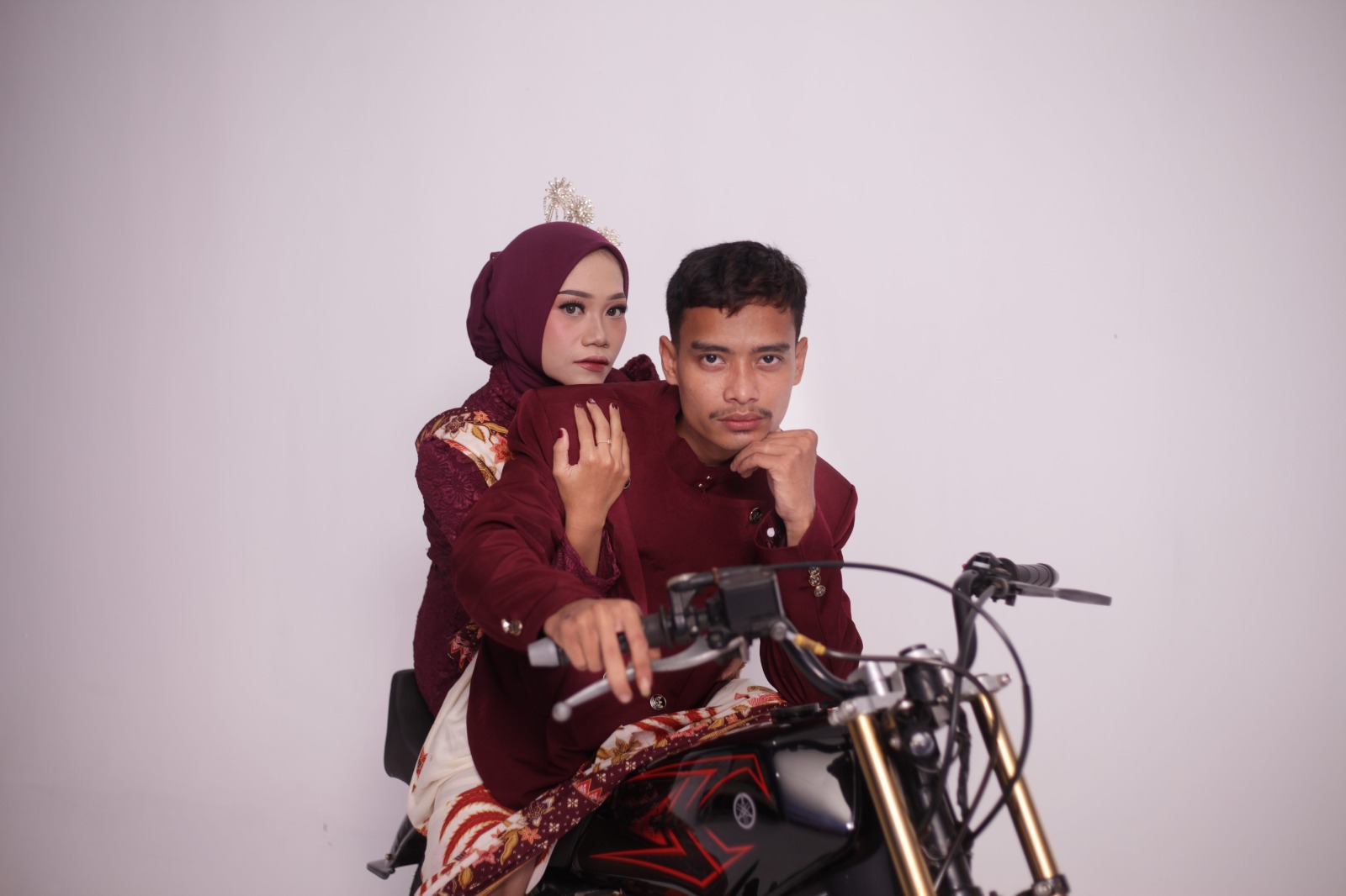Winee & Tutut 100126