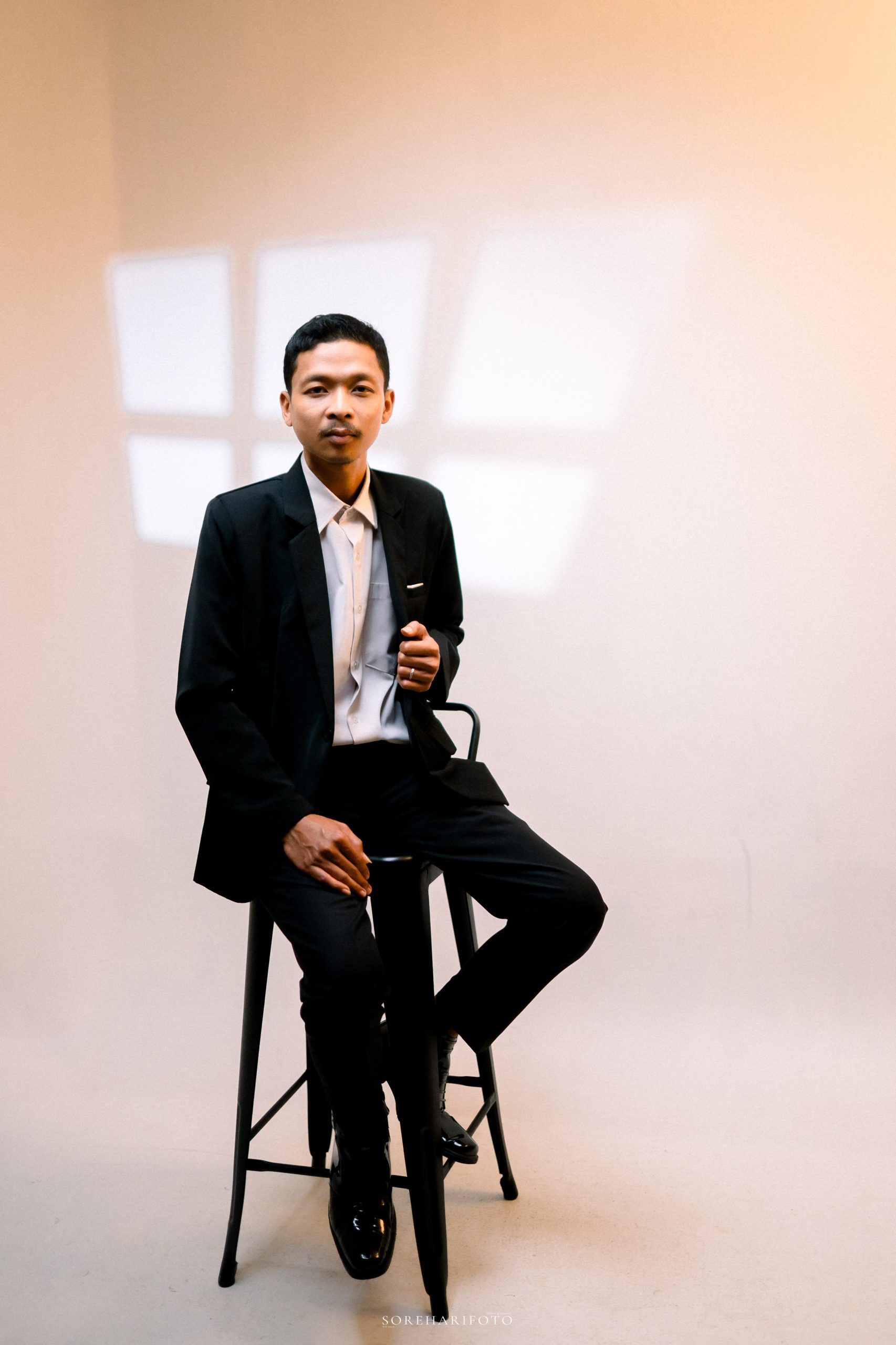 Fatima & Megan290326