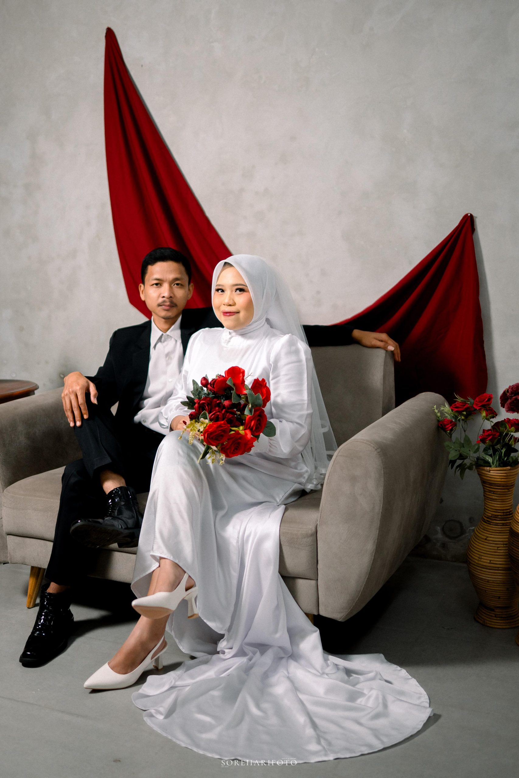 Fatima & Megan290326