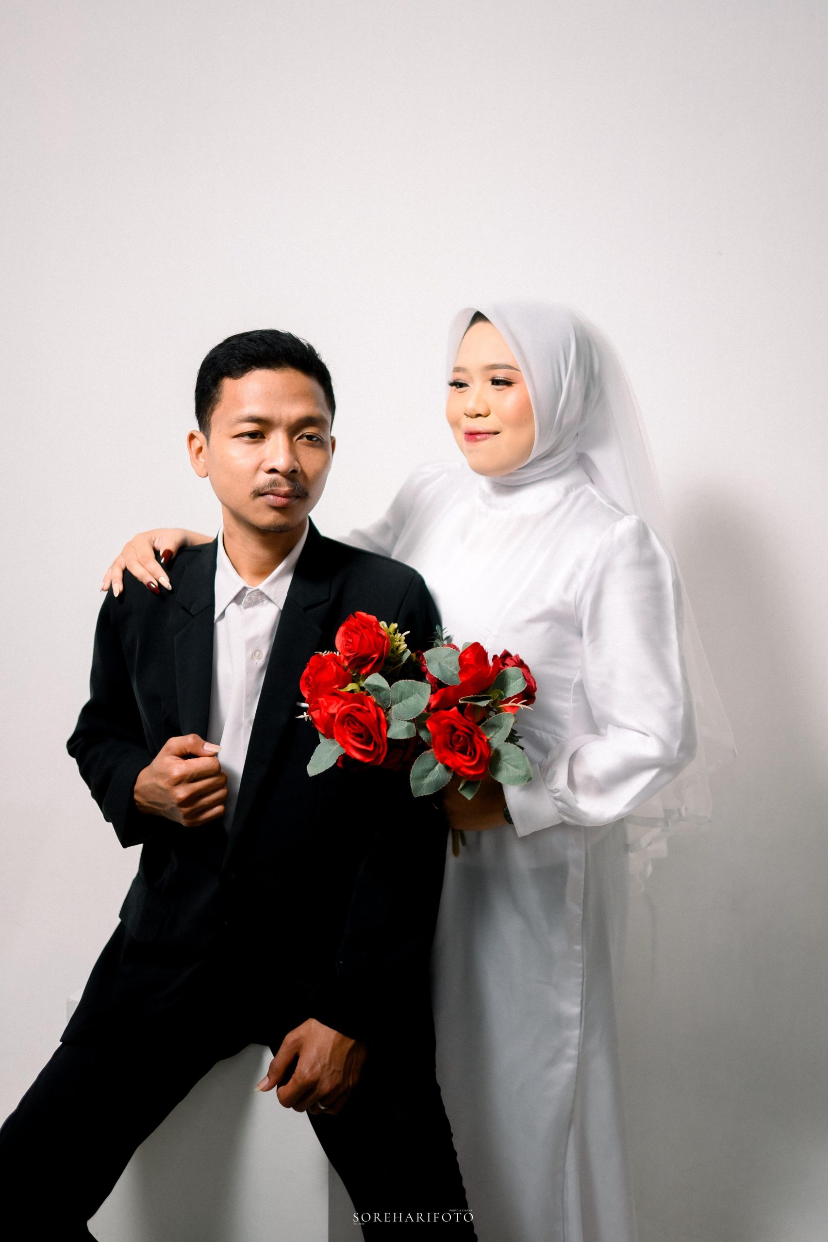 Fatima & Megan290326