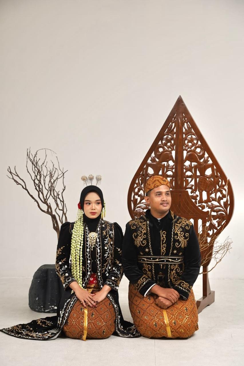 Annisa & Hernawan090826