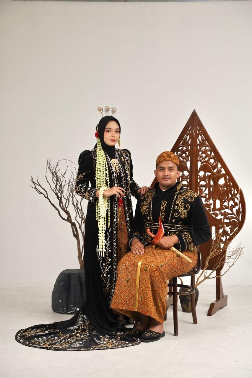 Annisa & Hernawan090826