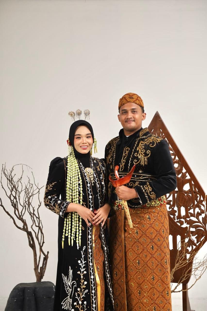 Annisa & Hernawan090826