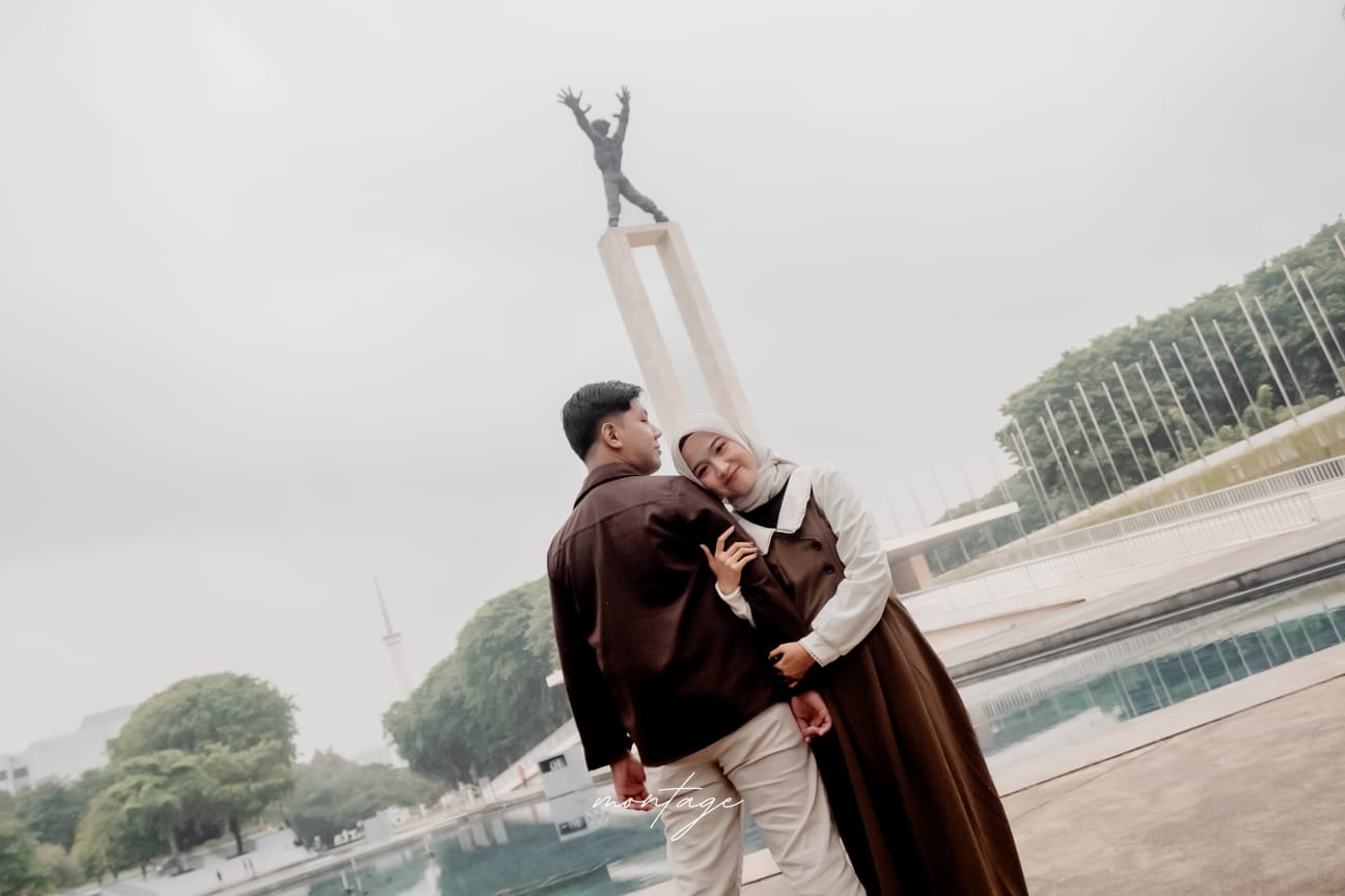 Heni & Aji030427