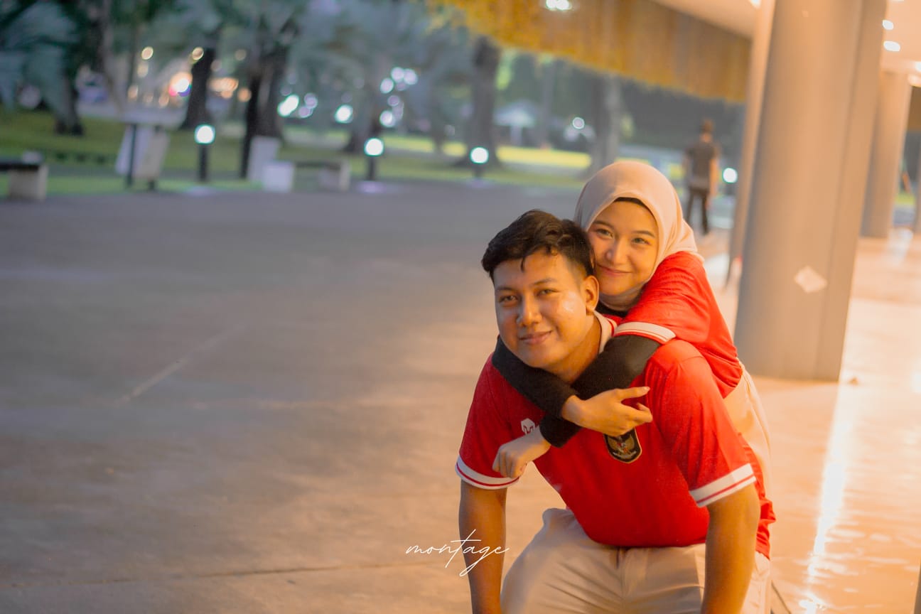 Heni & Aji030427