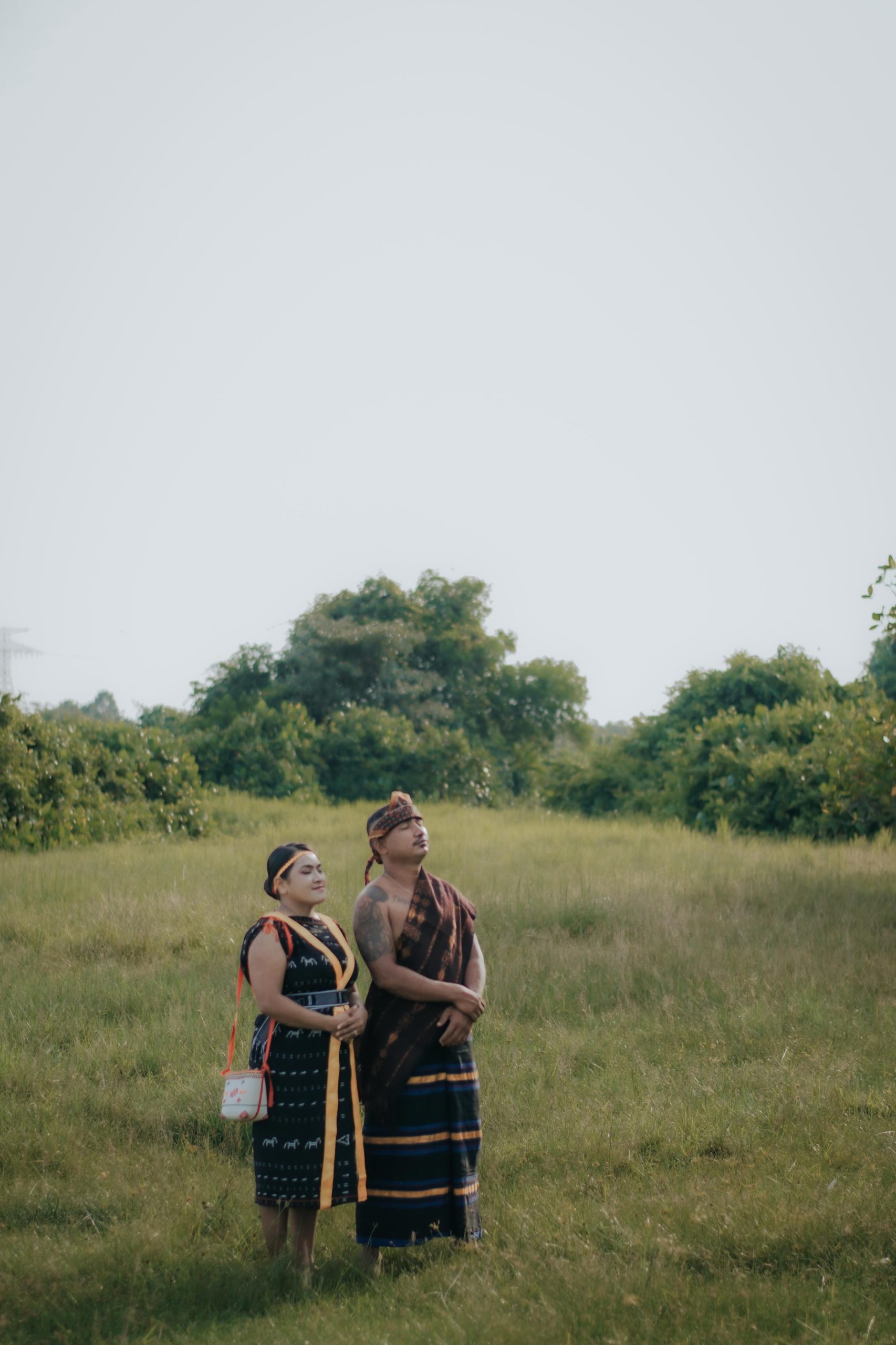Man & Etha110726