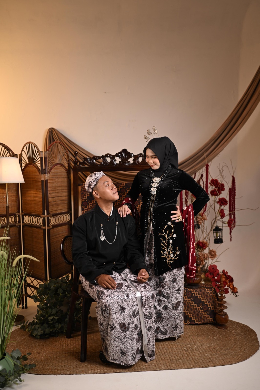Mina & Halim 081126