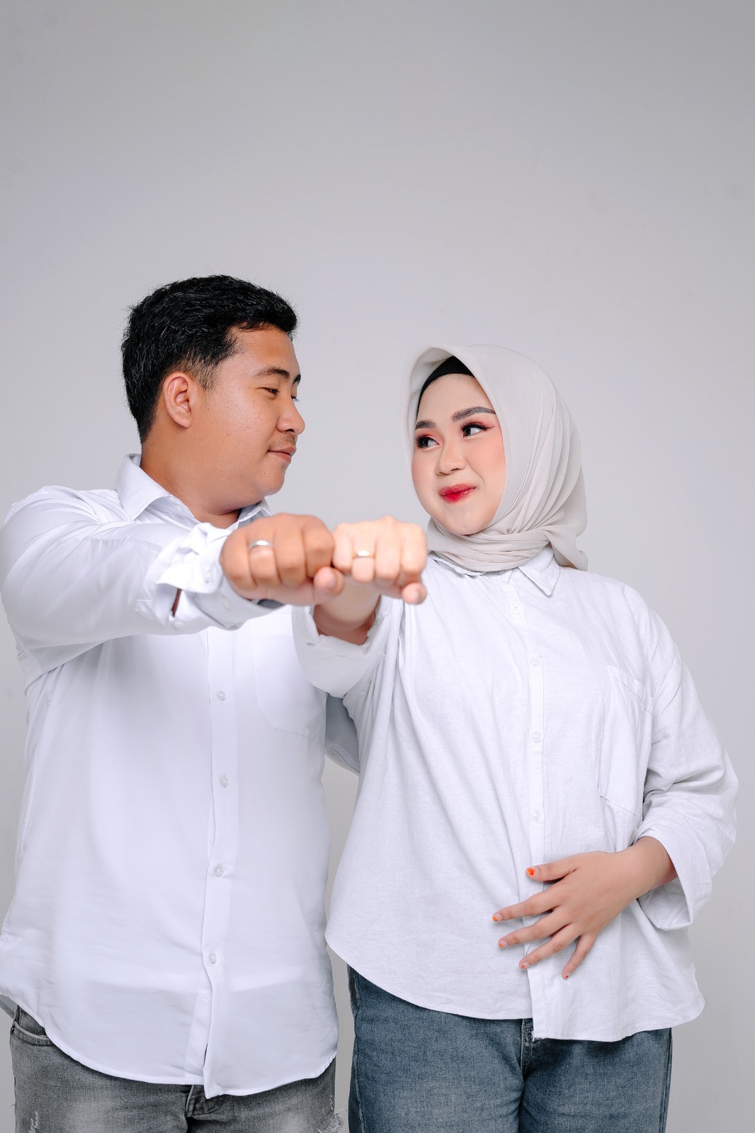Aini & Sani 060926