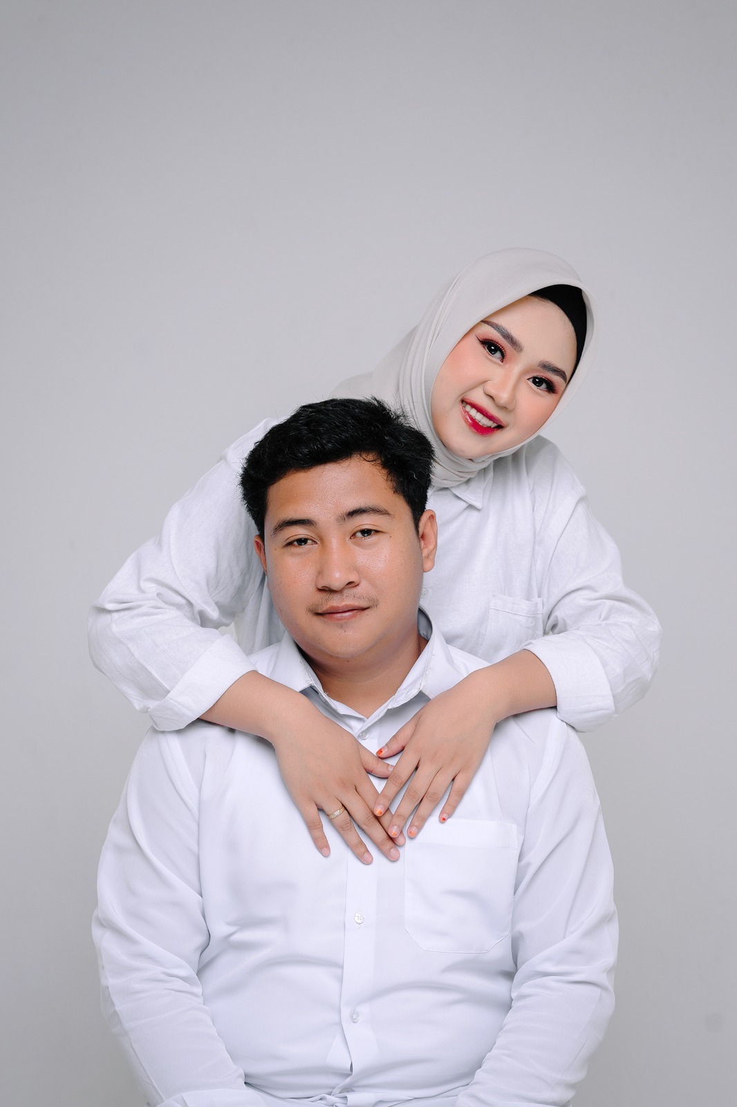 Aini & Sani 060926