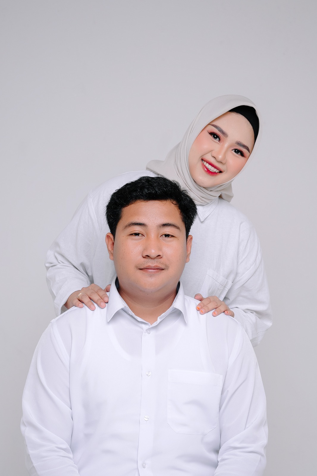 Aini & Sani 060926