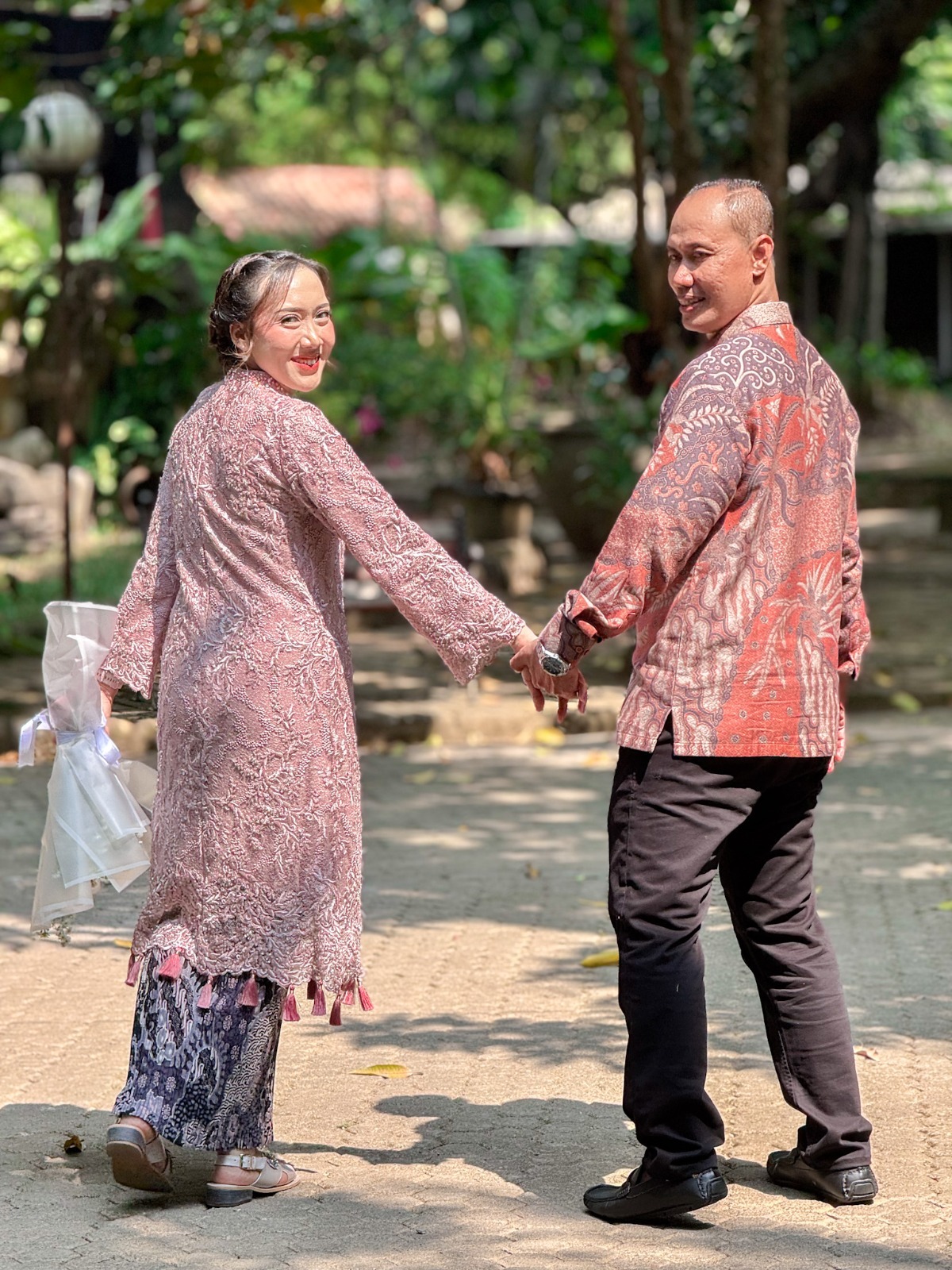 Nita & Onny 311026