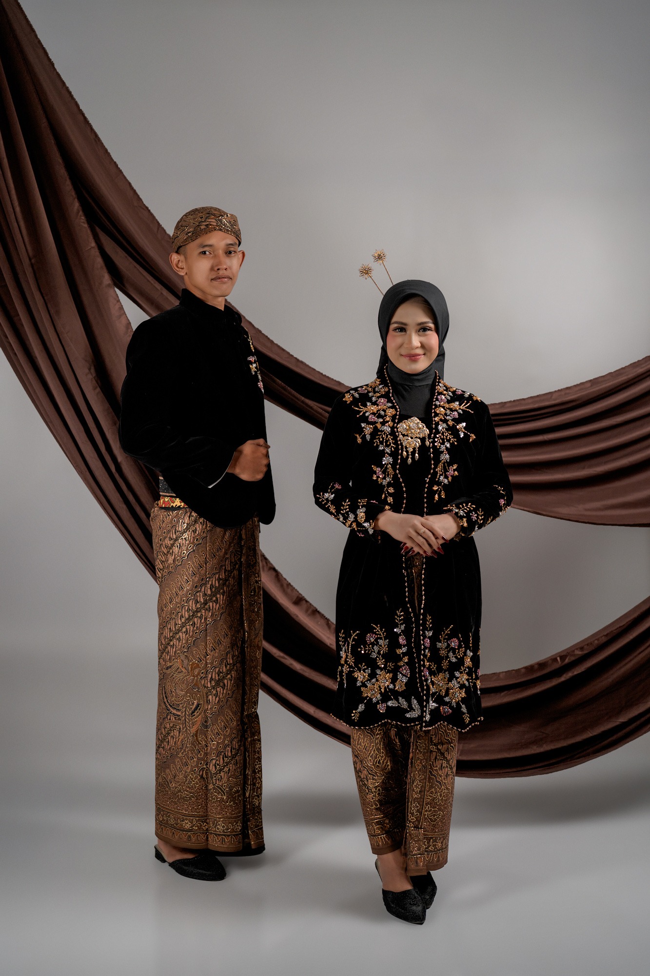 Apvia & Galih270926