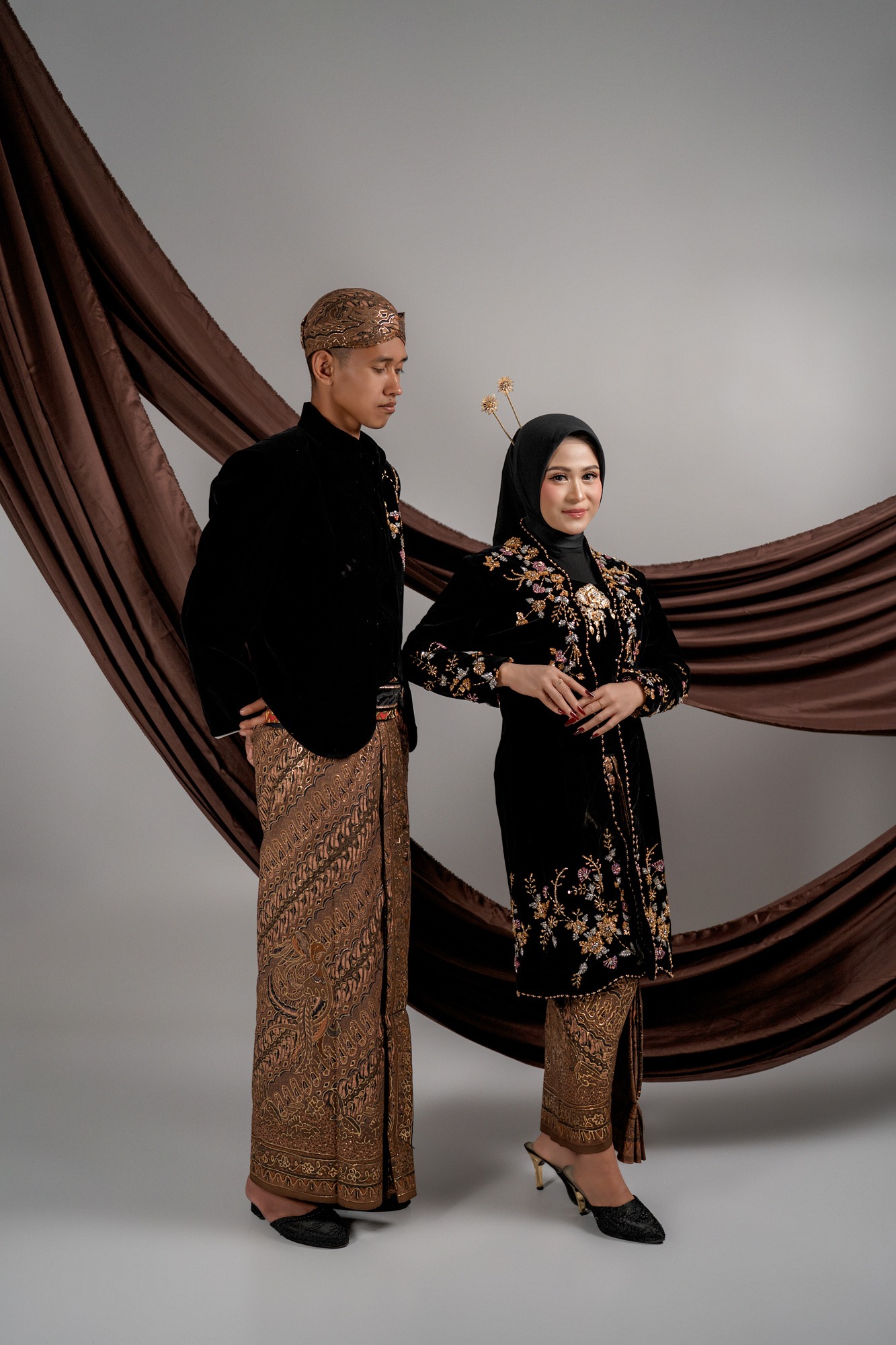 Apvia & Galih270926