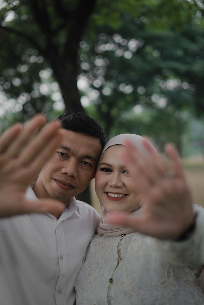 Hilda & Roy031026