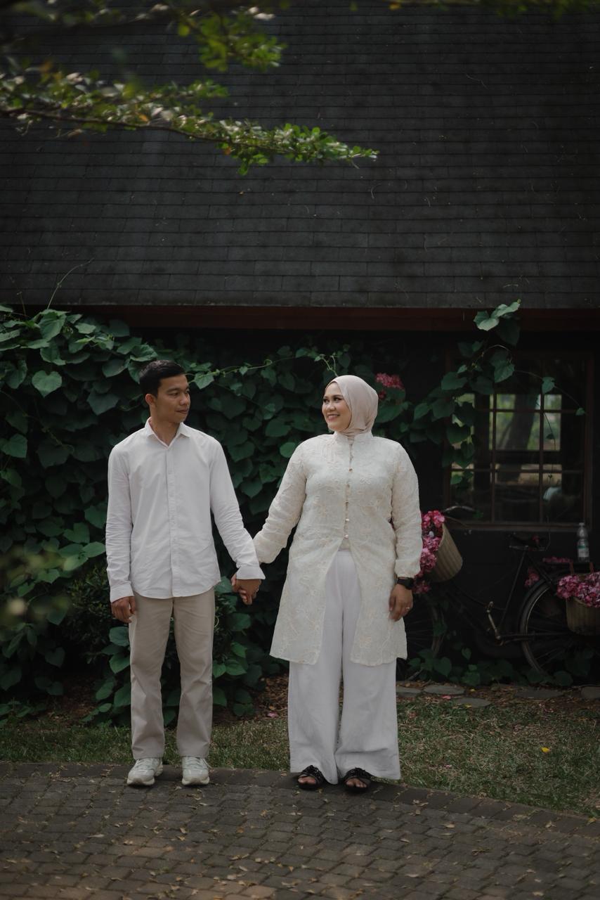 Hilda & Roy031026