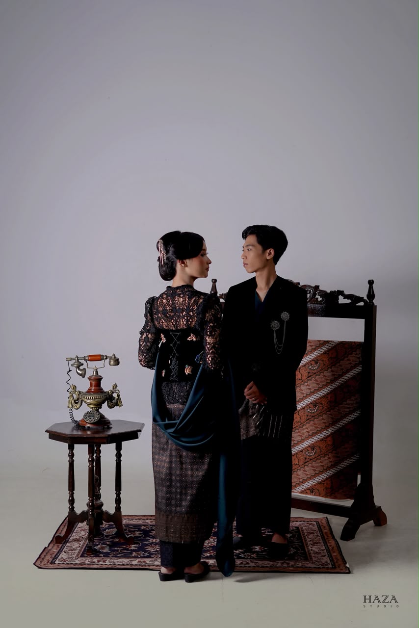 Tari & Sendi111026