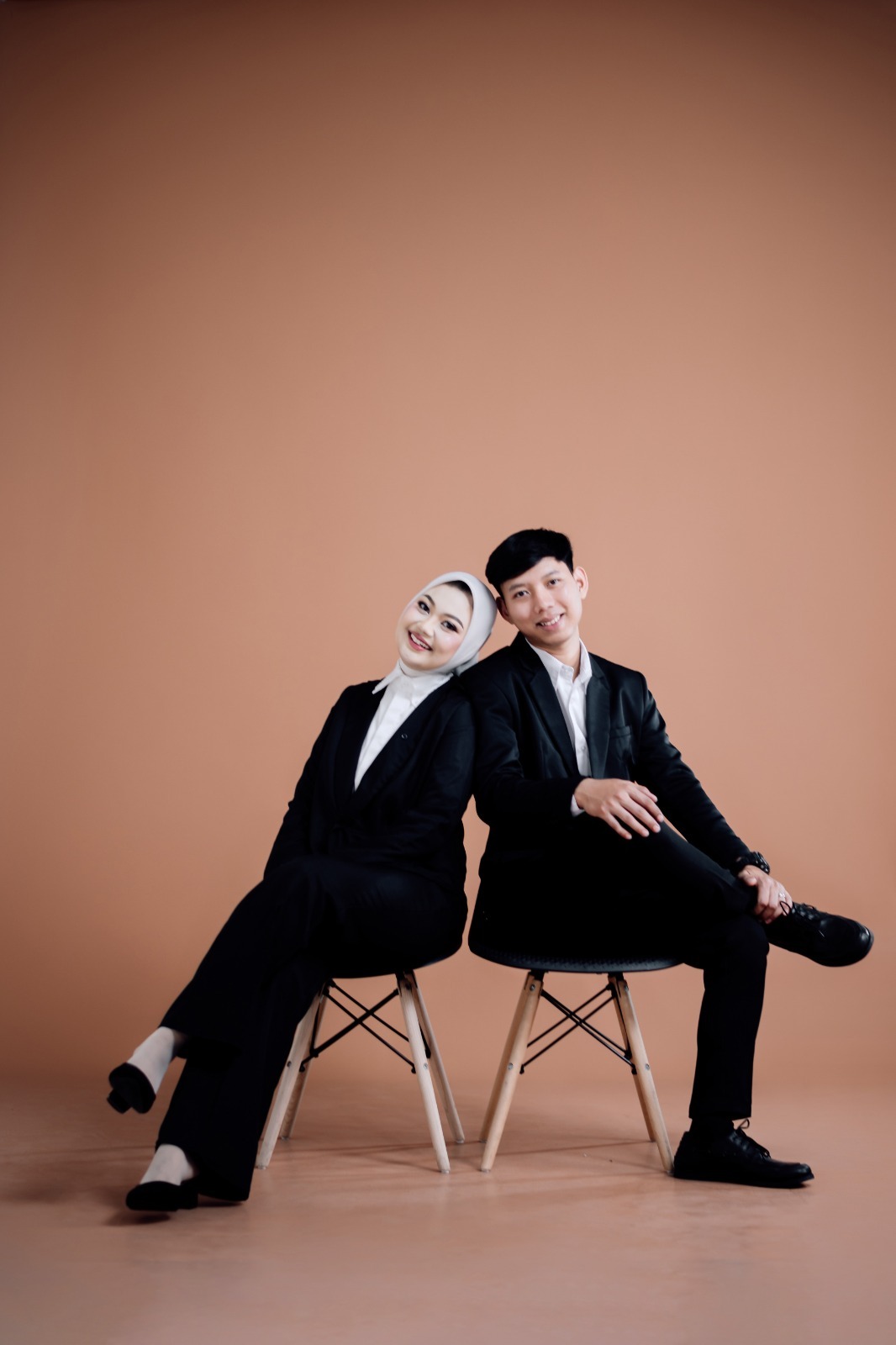 Eris & Pendi291126