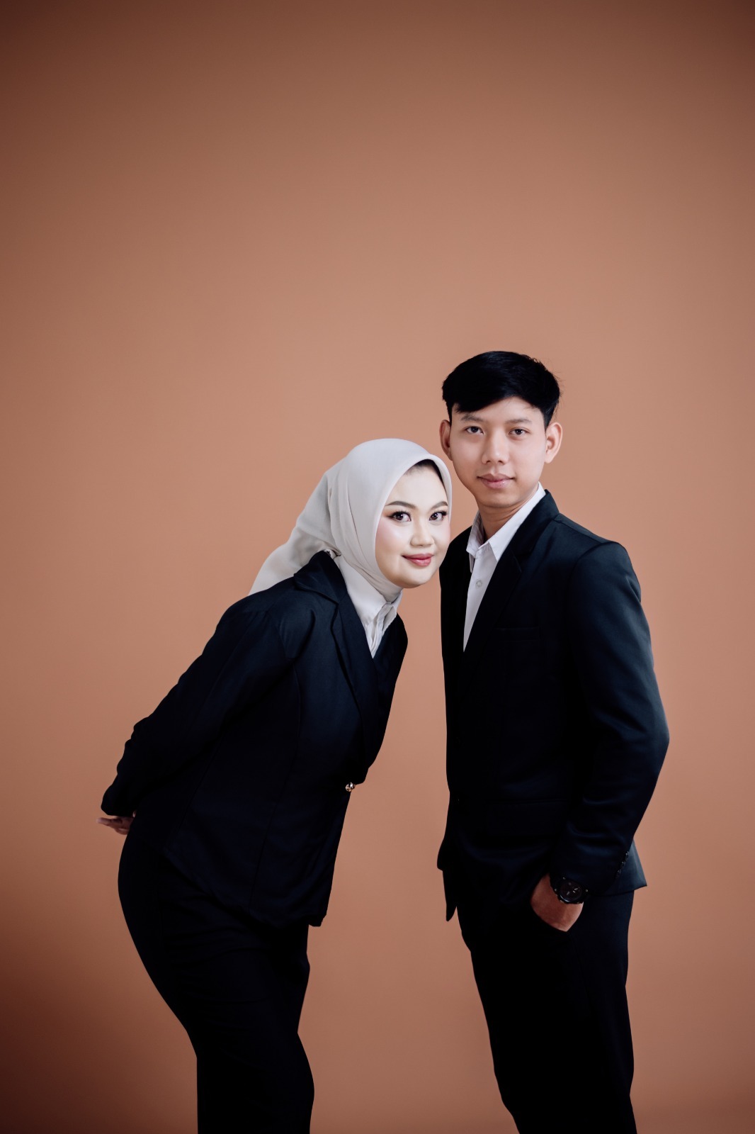 Eris & Pendi291126