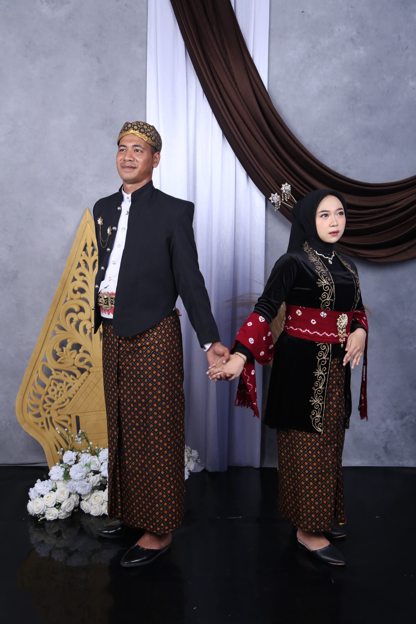 Okta & Goho041026