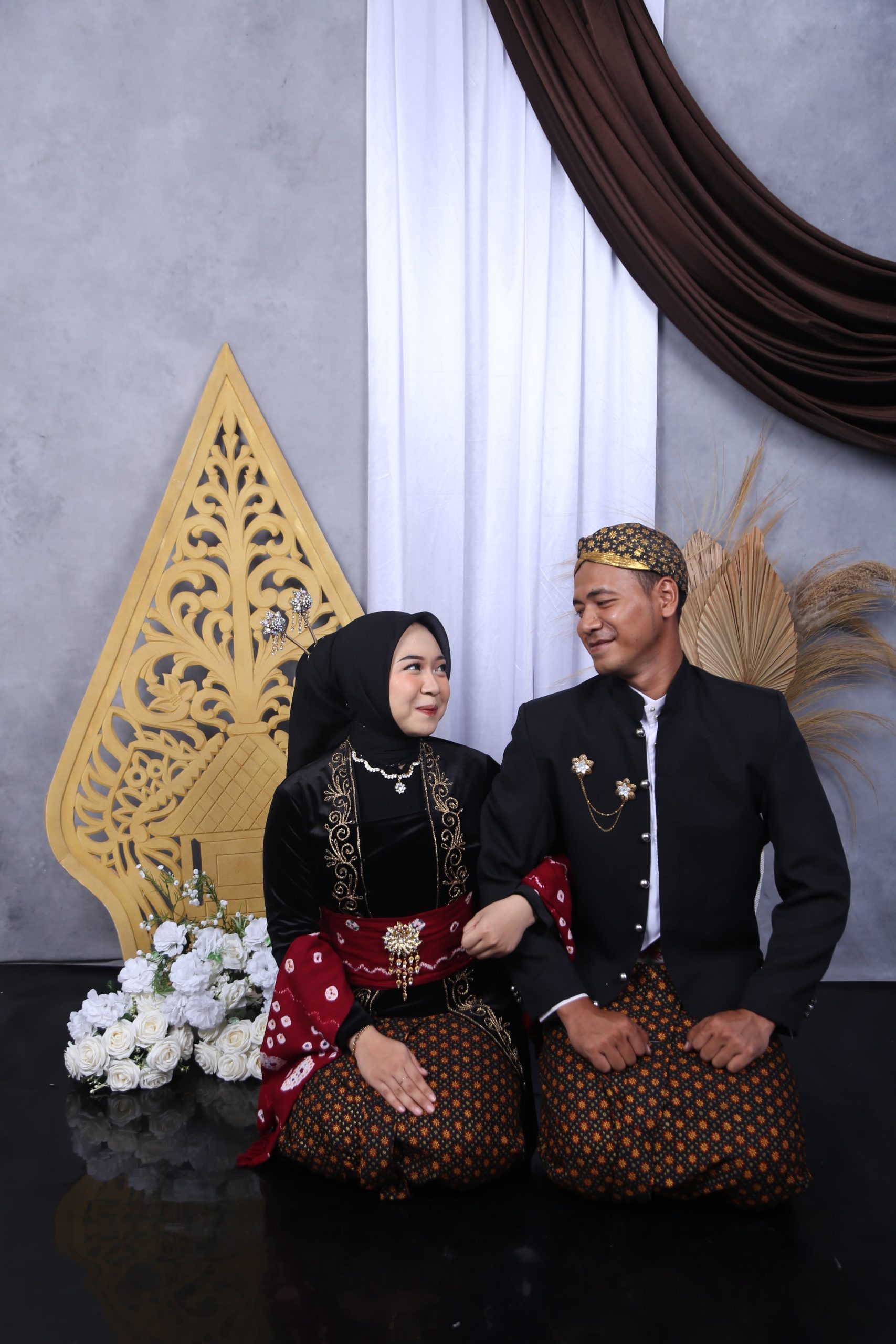 Okta & Goho041026