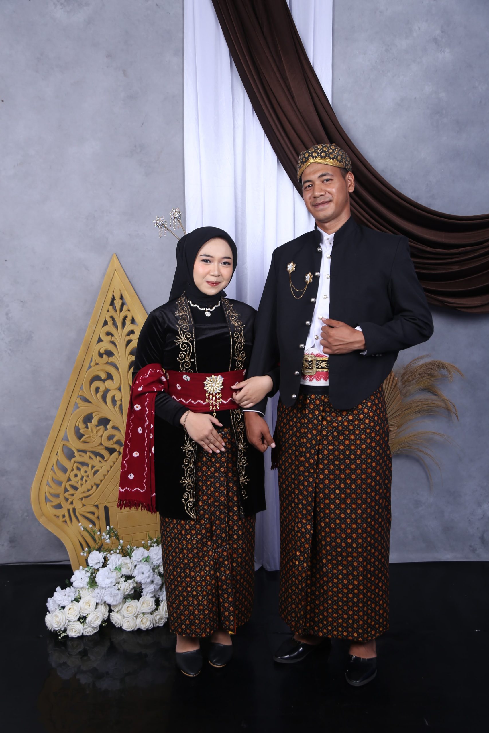 Okta & Goho041026