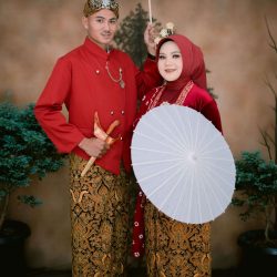 Dewi & Rizwan701225
