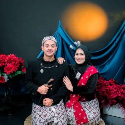 Dinda &  Guding071225