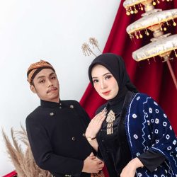 Adit & Farah281225