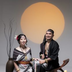 Jo & Tasya010826