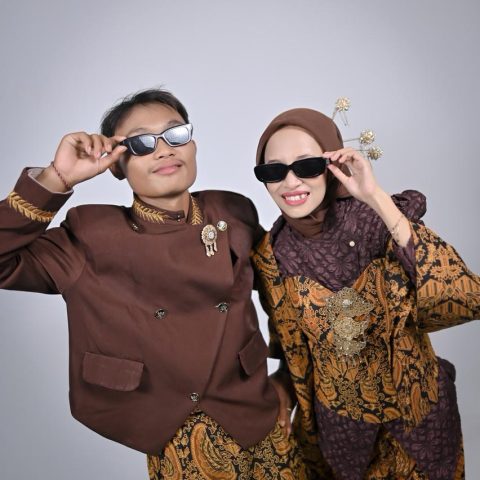 Fera & Adit250626
