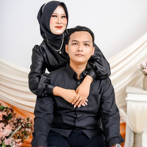 Farah & Bindaru090826