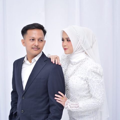 Ayu & Budi050726