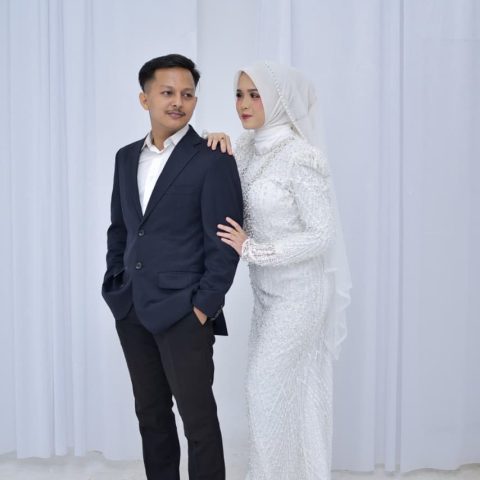 Ayu & Budi050726