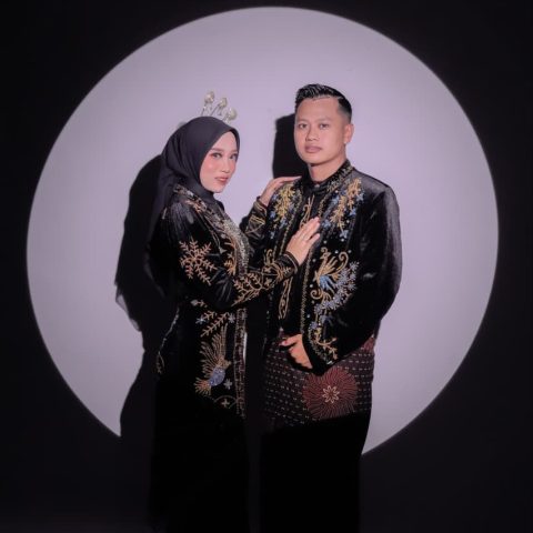 Tasya & Karel060826