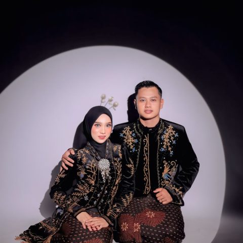 Tasya & Karel060826