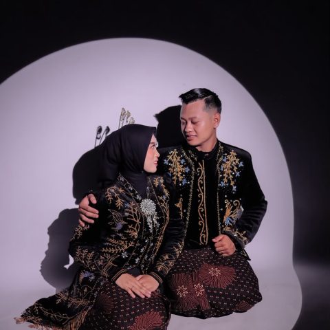 Tasya & Karel060826