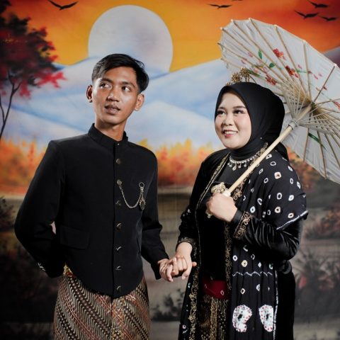 Tari & Verdi120726