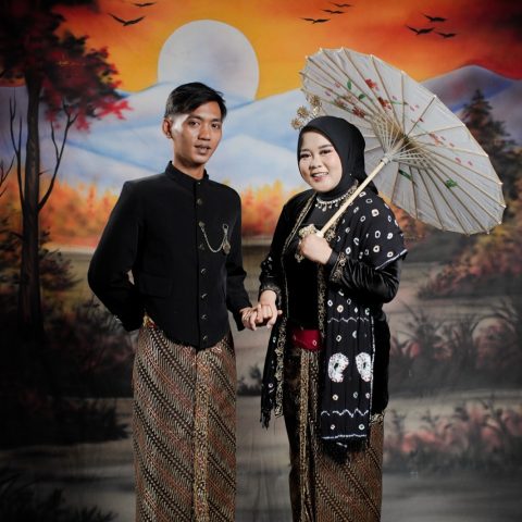 Tari & Verdi120726