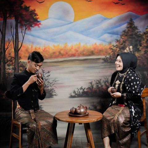 Tari & Verdi120726