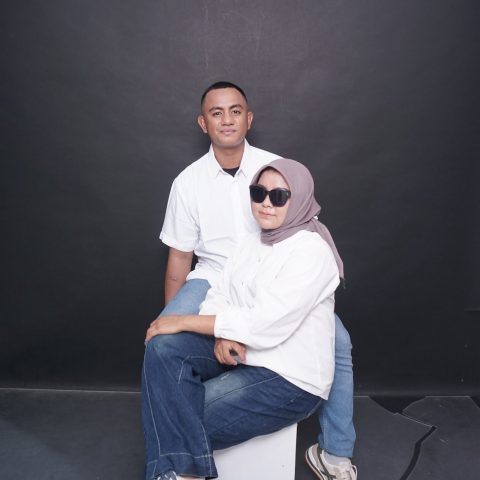 Ine & Adji180726