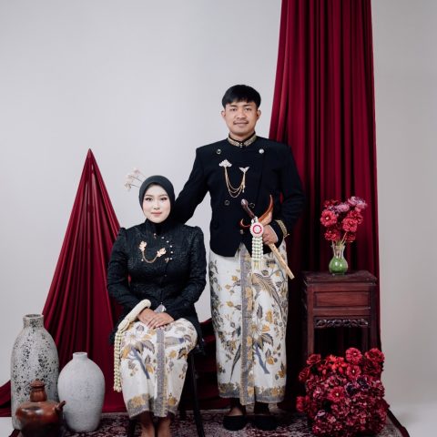 Tiya & Emus 261126