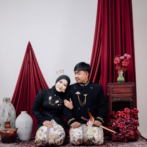 Tiya & Emus 261126
